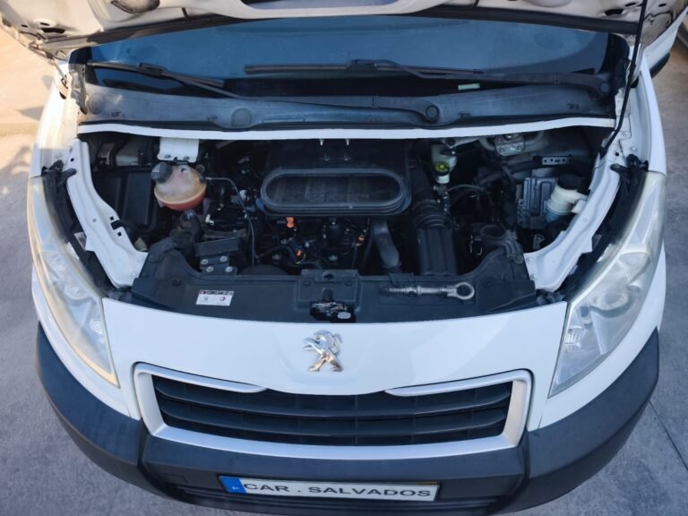 Peugeot Expert 2.0 HDi (10)