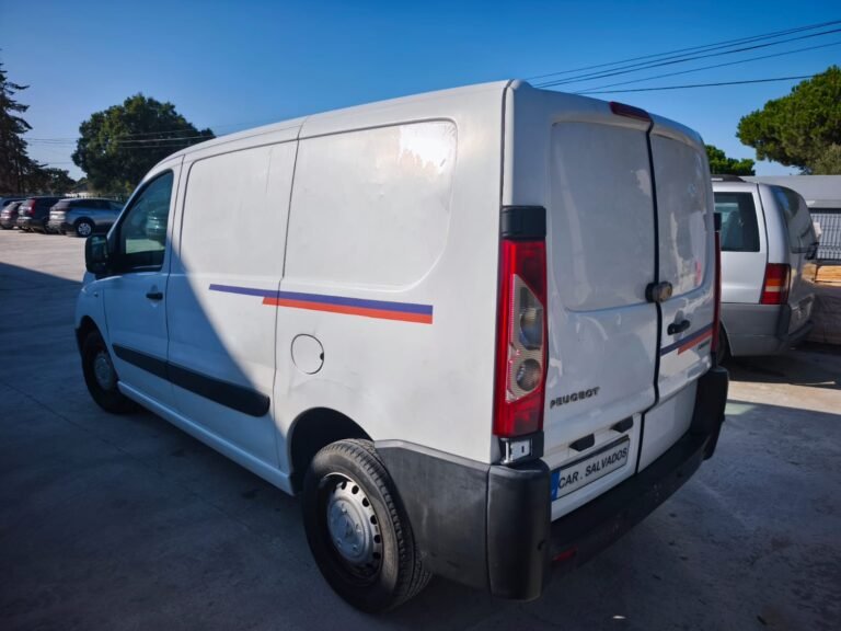 Peugeot Expert 2.0 HDi (2)