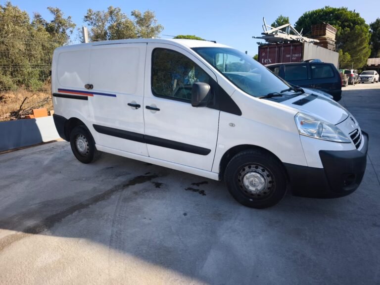 Peugeot Expert 2.0 HDi (6)