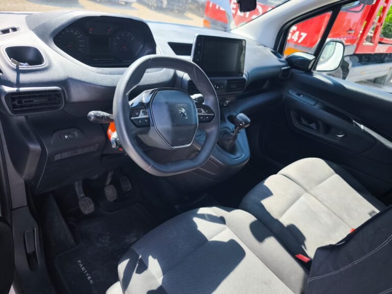 Peugeot Partner 1.5 BlueHDi (1)
