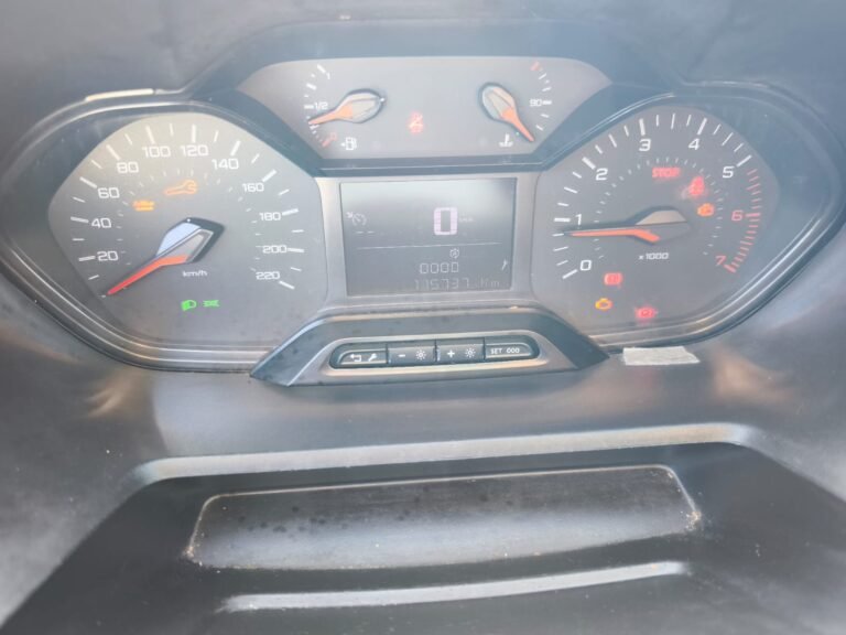 Peugeot Partner 1.5 BlueHDi (10)