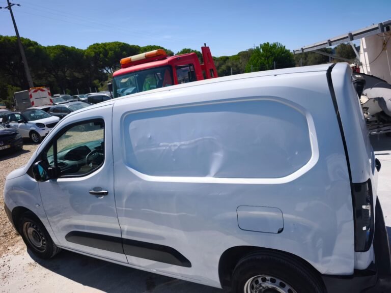 Peugeot Partner 1.5 BlueHDi (7)
