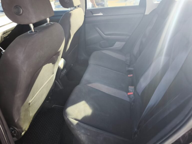 Volkswagen Taigo 1.0 (11)