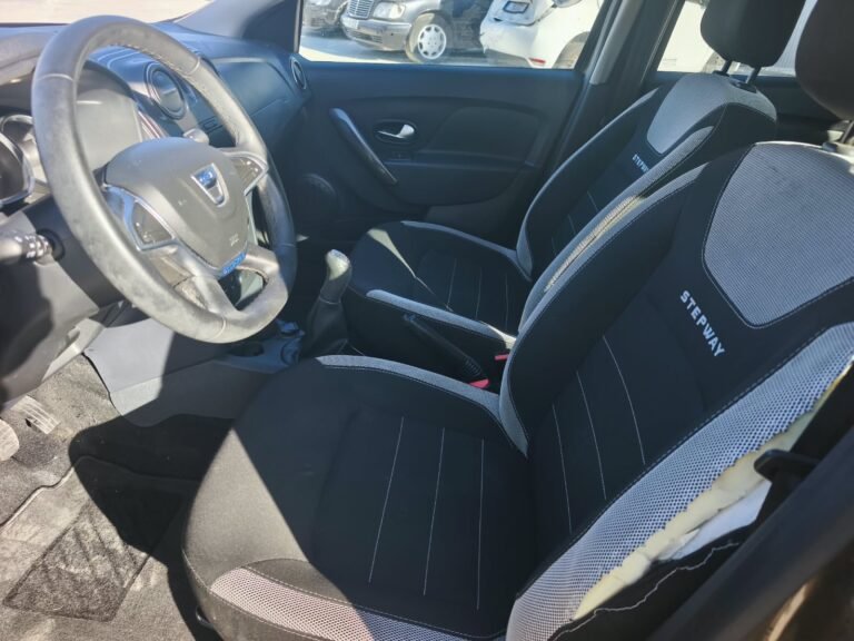 Dacia Sandero Stepway (5)