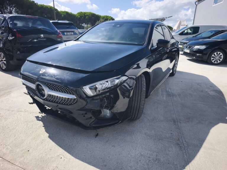 Mercedes-Benz A 180 d 2021 (1)