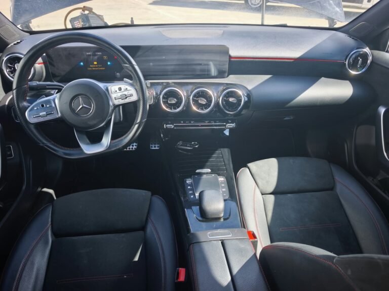 Mercedes-Benz A 180 d 2021 (4)