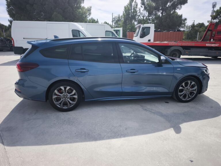 Ford Focus SW Híbrido 2023 (8)