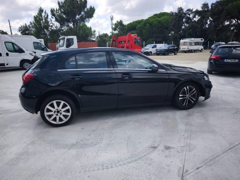 Mercedes-Benz A250e Híbrido 2023 (1)
