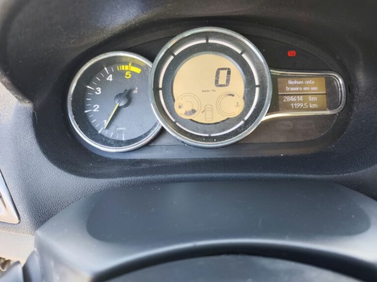 Renault Megane Sport Tourer 1.5 dCi 110 cv 2013 (5)