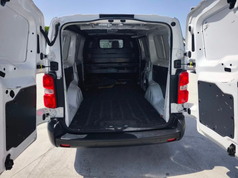 Toyota Proace 2.0 Diesel 144 cv 2022 (2)