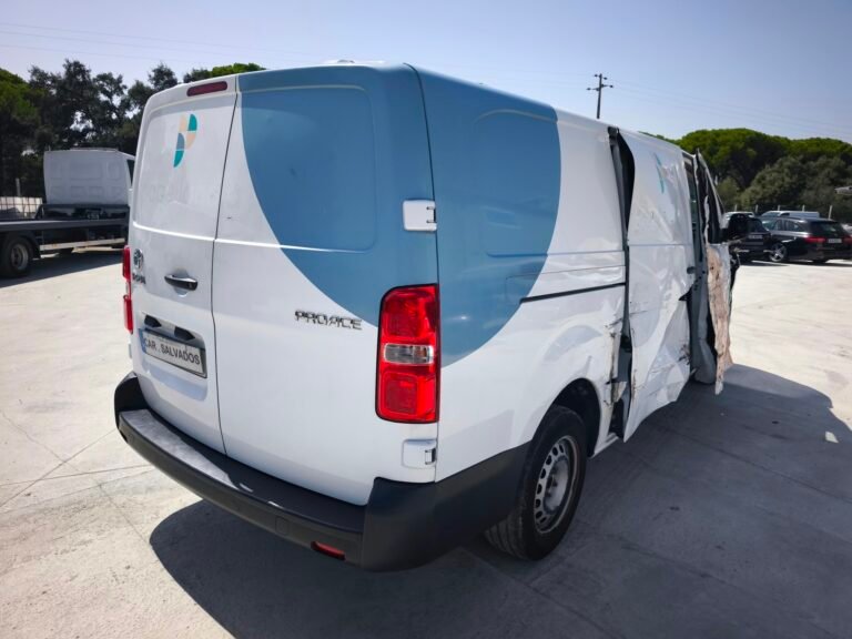 Toyota Proace 2.0 Diesel 144 cv 2022 (5)