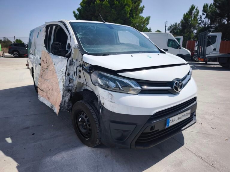 Toyota Proace 2.0 Diesel 144 cv 2022 (8)